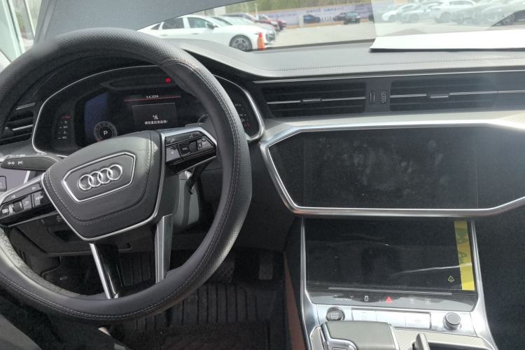 Used Audi A6L 2024 45 TFSI Prestige Elegant Edition
