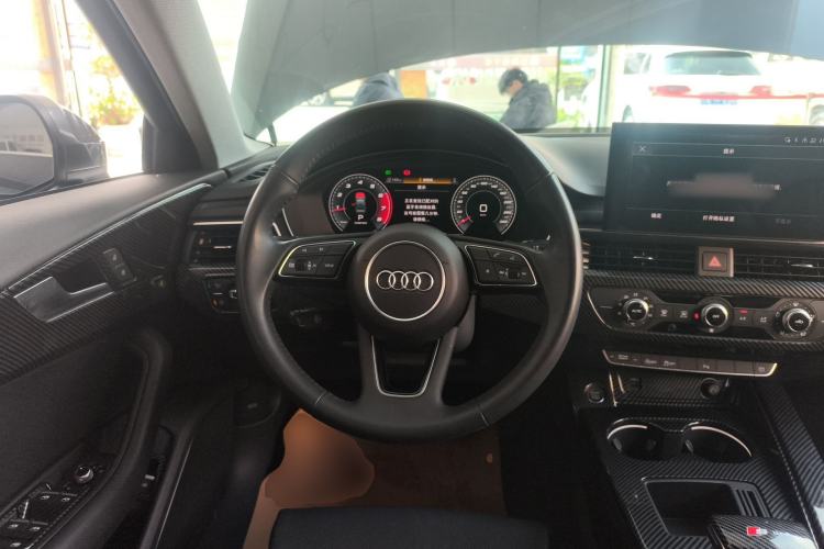 Used Audi A4L 2020 40 TFSI Fashion Dynamic Model Steering Wheel