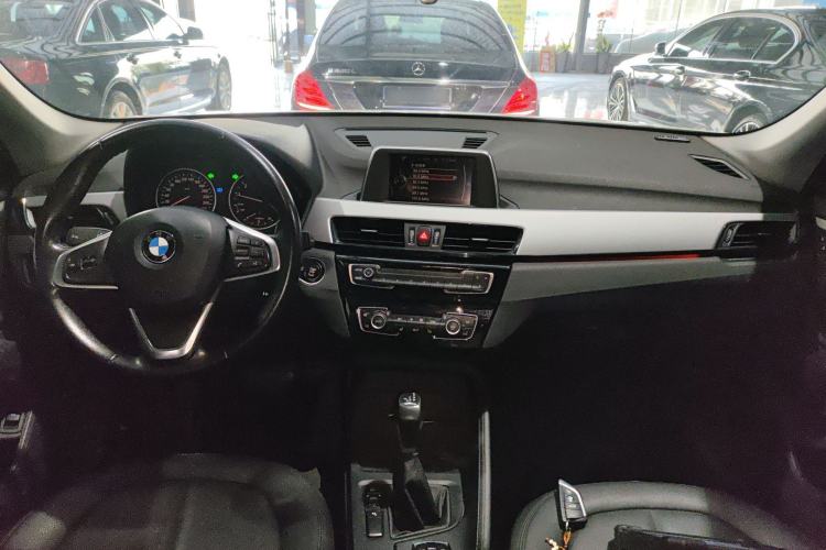 Used BMW X1 2016 sDrive18Li Premium Edition
