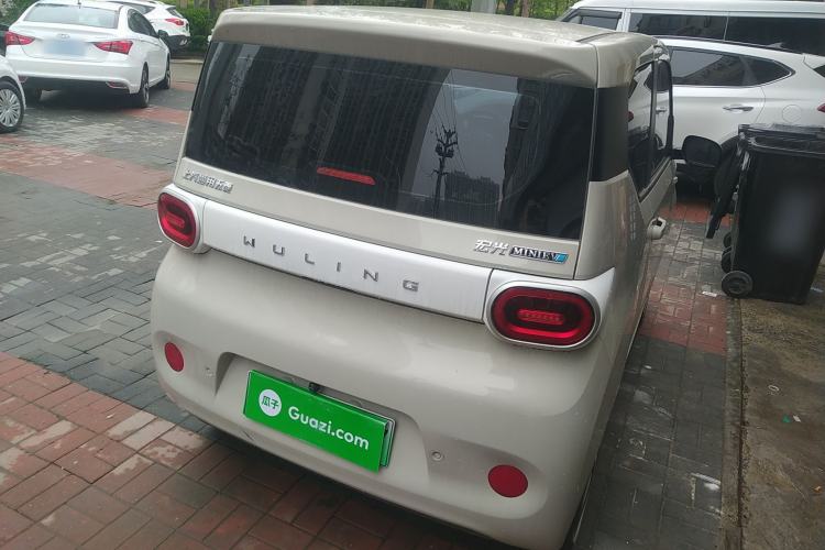 Used Wuling Hongguang MINIEV 2024 3rd Generation 215km Youth Edition Rear Right 45 Deg
