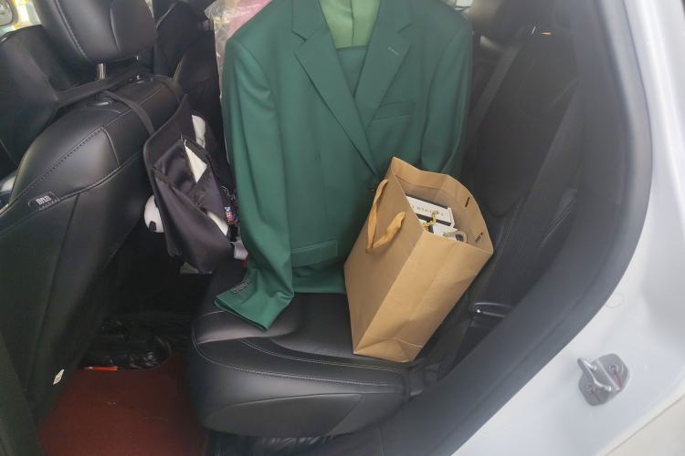 Used Jeep Cherokee 2019 2.0T Four-Wheel Drive Explorer Edition China V