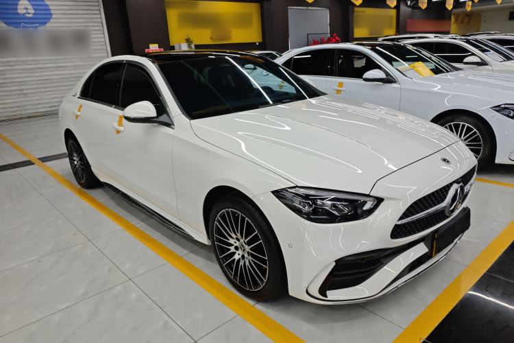 Used Mercedes-Benz C-Class 2024 Second Facelift C 260 L Sport Edition Front Right 45 Deg