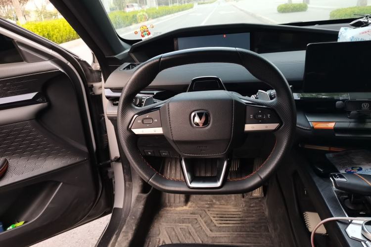 Used CHANGAN UNI-V 2022 1.5T Prestige Version Steering Wheel