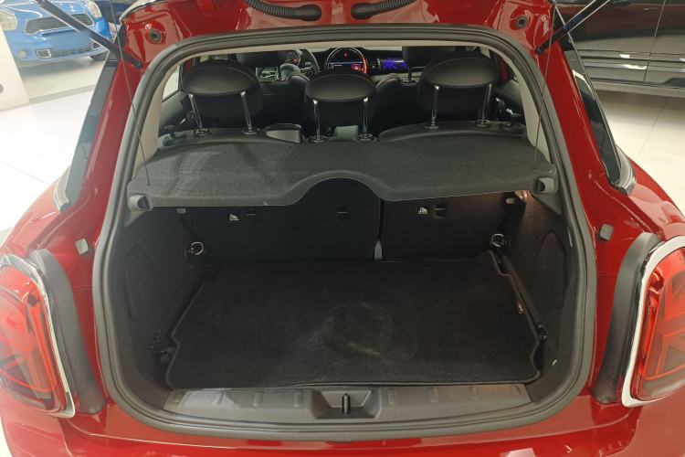 Used MINI MINI 2018 1.5T COOPER Artist Five-Door Edition
