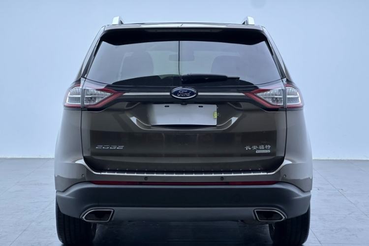 Used Ford Edge 2016 EcoBoost 245 Two-Wheel-Drive Titanium 7-Seater
