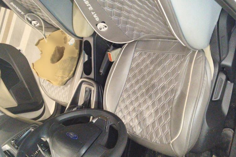 Used Ford Escort 2015 1.5L Automatic Comfort Edition
