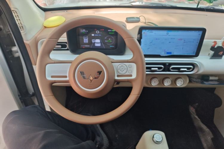 Used Wuling Hongguang MINIEV 2024 3rd Generation 215km Youth Edition