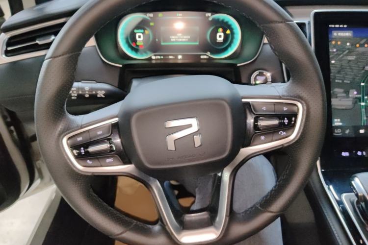 Used Rising ER6 2020 620 km Smart Edition
