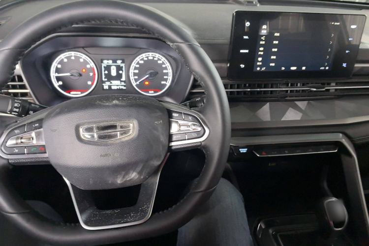 Used Geely Auto Vision X6 2021 PRO 1.4T Manual Luxury Model
