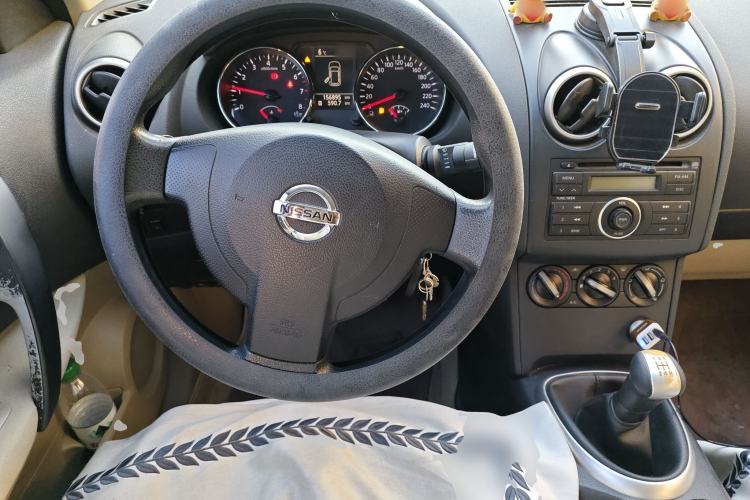 Used Nissan Qashqai 2012 1.6XE Wind 5MT 2WD
