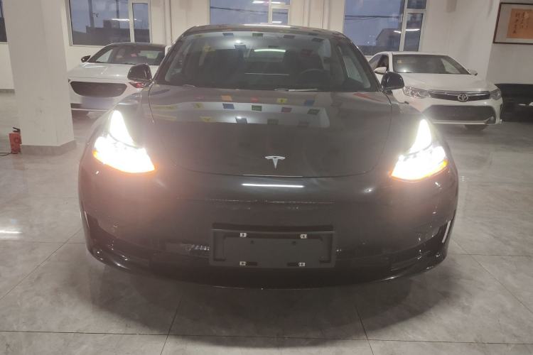 Used Tesla Model 3 2022 Rear-Wheel-Drive Version Front