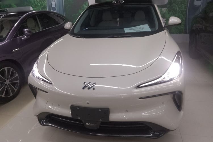 Used IM LS6 2023 Max Standard Edition
