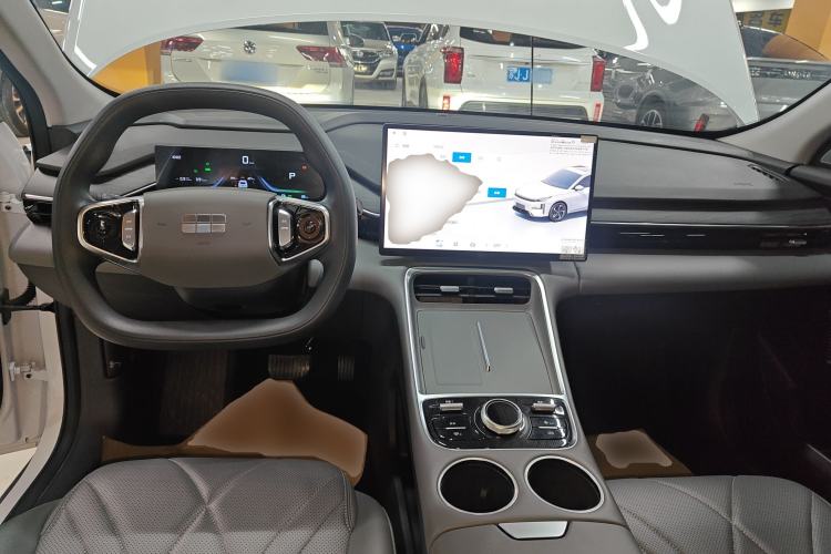 Used Geely Galaxy L6 2025 EM-i 140km Long-Range Version
