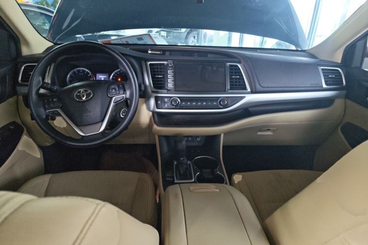 Used Toyota Highlander 2018 2.0T Four-Wheel Drive Elite Edition 7 Seats China VI Standard
