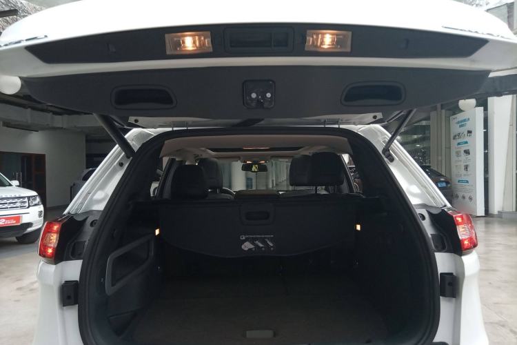 Used Jeep Cherokee 2015 2.4L Elite Edition
