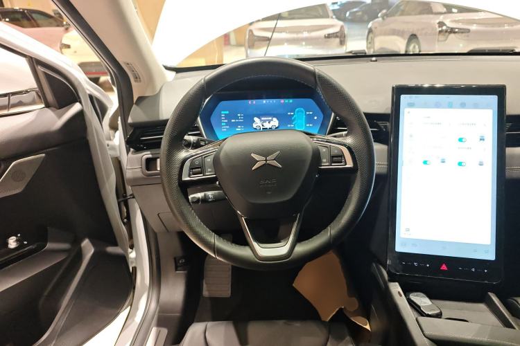 Used XPeng G3 2022 G3i 460G+ Steering Wheel