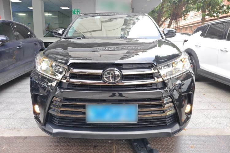 Used Toyota Highlander 2018 2.0T Four-Wheel Drive Knight Edition 7 Seats China VI Standard Front