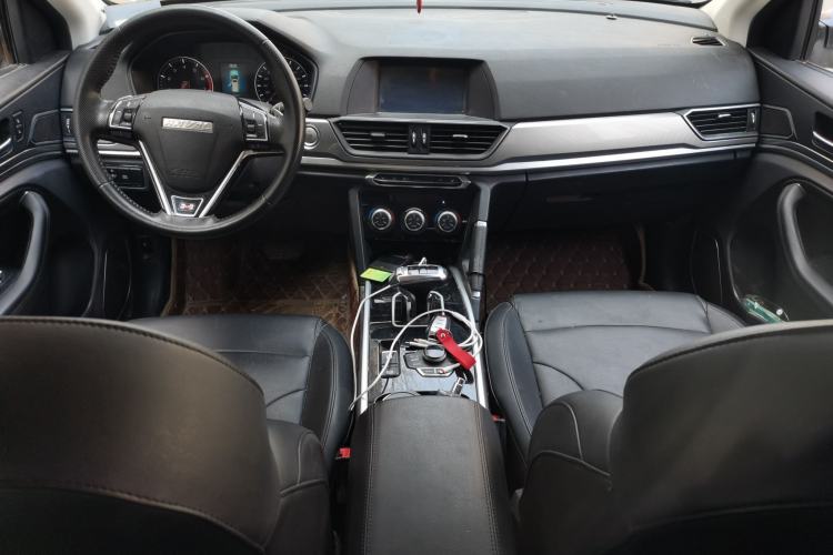 Used Haval H6 2018 Red-Label Sport Edition 1.5T Automatic Two-Wheel Drive Elite Model Center Console