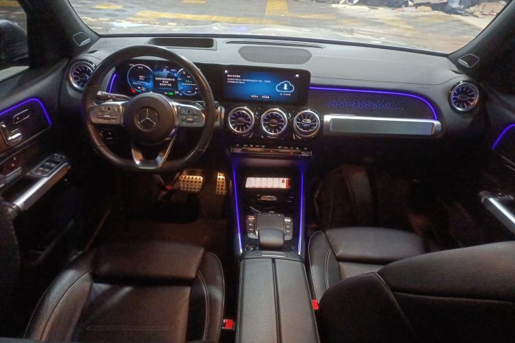 Used Mercedes-Benz EQB 2022 EQB 350 4MATIC First Edition Special Version Center Console