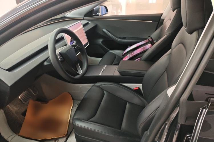 Used Tesla Model 3 2025 Rear-Wheel-Drive Version