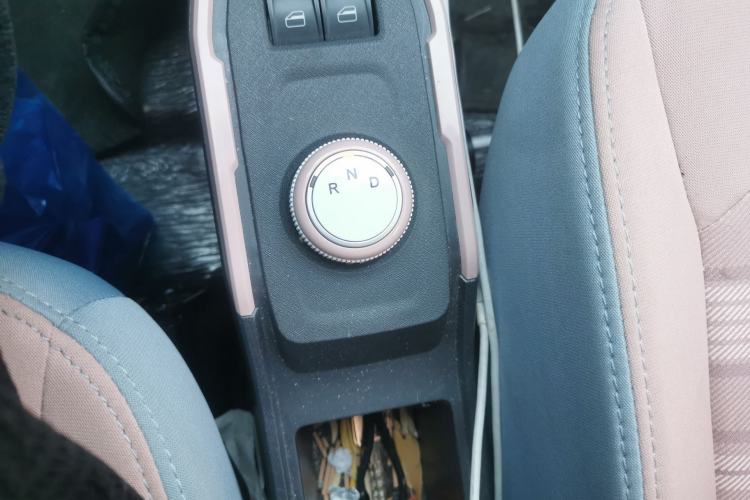 Used Chery QQ Ice Cream 2025 155km Sundae Edition Gear Lever