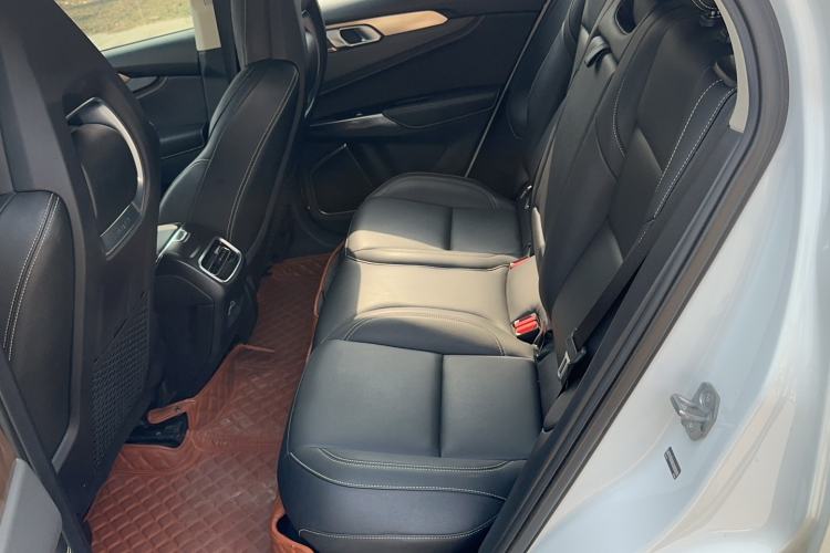 Used Lynk & Co 01 2020 2.0T Two-Wheel Drive Pure Pro Version China VI Standard