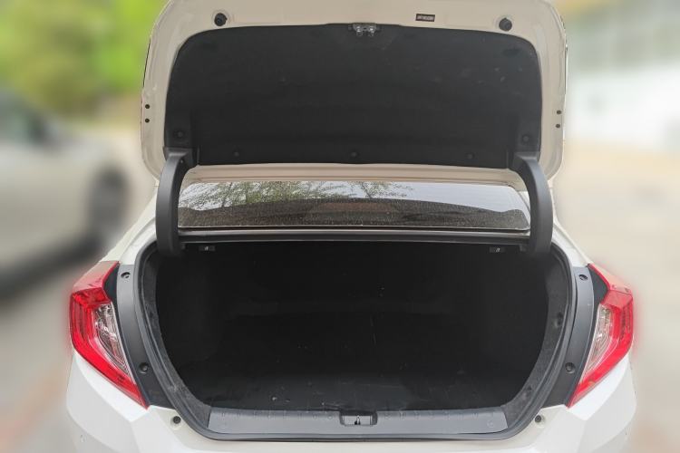 Used Honda Civic 2019 220TURBO CVT Dynamic Edition China V Trunk