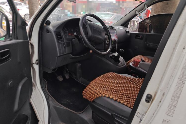 Used Jinbei Express 2018 2.0L Standard Version V19
