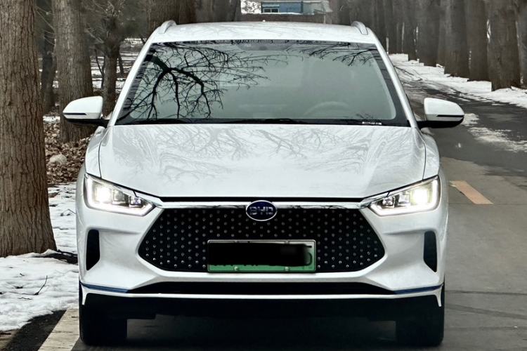 Used BYD e2 2021 Luxury Model Exterior 1