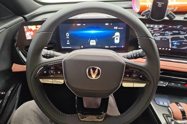 Used CHANGAN X5 PLUS 2026 Model, Second Generation, 1.5T Transcendence PRO Steering Wheel