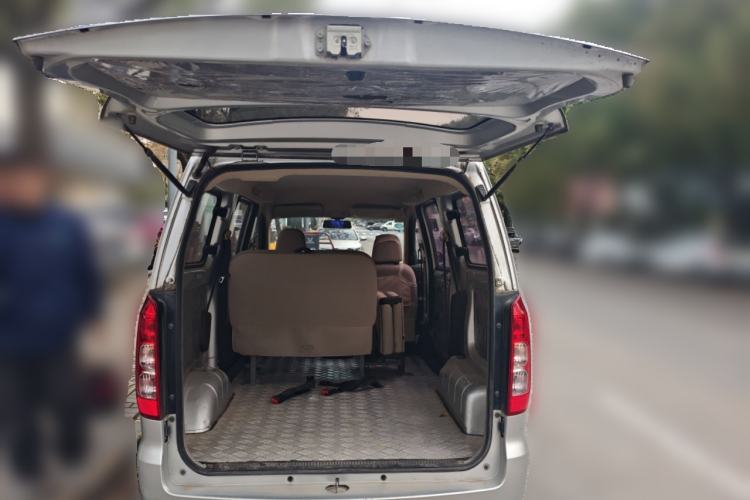 Used Wuling Hongguang V 2019 1.5L Jingqu Version China VI LAR
