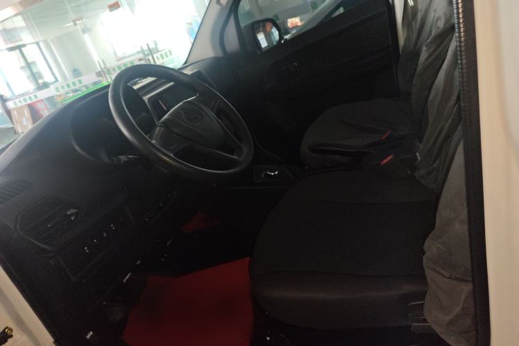 Used CHANGAN KAICHENG Ruixing EM80 2025 Wealth Edition Passenger Version Comfortable Model 6 Seats 300km Side-Hinged Doors Left Front Seat