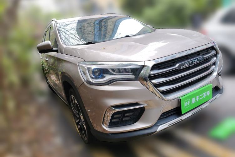 Used JETOUR X90 2019 1.5T Manual Smart Enjoyment Version 5 Seats China VI Standard Front Right 45 Deg