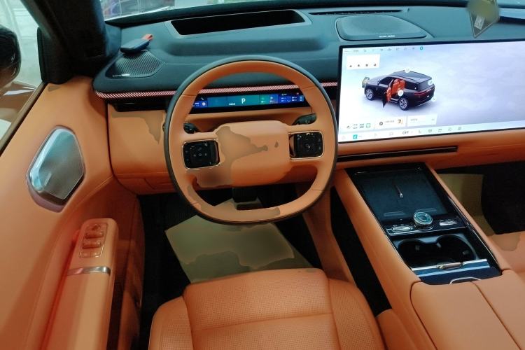 Used Lynk & Co 900 2025 1.5T Ultra
