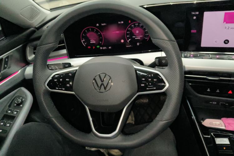 Used Volkswagen Lamando 2024 Lavida L 280TSI DSG Cool & Spicy Edition
