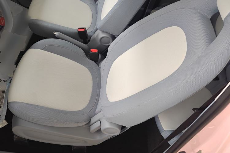 Used Bestune Pony 2025 222km Range Agile Horse
