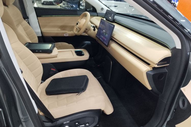 Used EXEED Star Era ET 2024 Range-Extended 200 Pro Right Front Seat