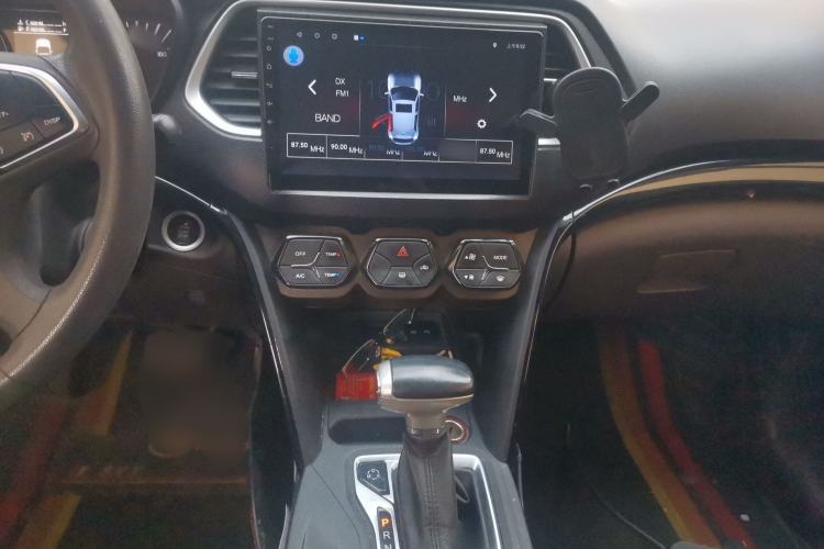 Used GAC Trumpchi GS4 2017 200T G-DCT Two-Wheel Drive Elite Edition
