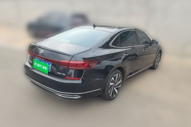 Used Volkswagen Passat 2022 330TSI Starry Luxury Edition Rear Right 45 Deg