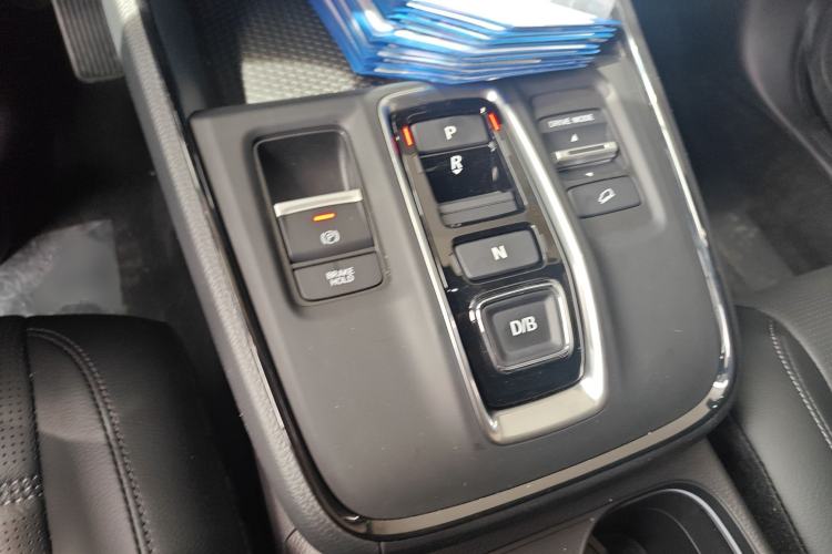 Used Honda CR-V 2026 Model—Global 30-Year Glory Edition 2.0L e:HEV Two-Wheel-Drive Smart Comfort Version