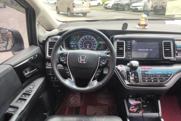 Used Honda Elysion 2019 2.0L Hybrid Luxury Edition
