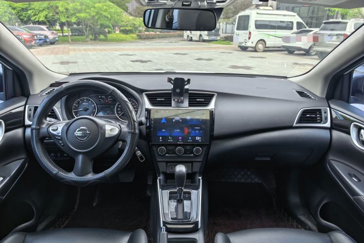 Used Nissan Sylphy 2024 Classic 1.6XL CVT Luxury Edition Interior 4