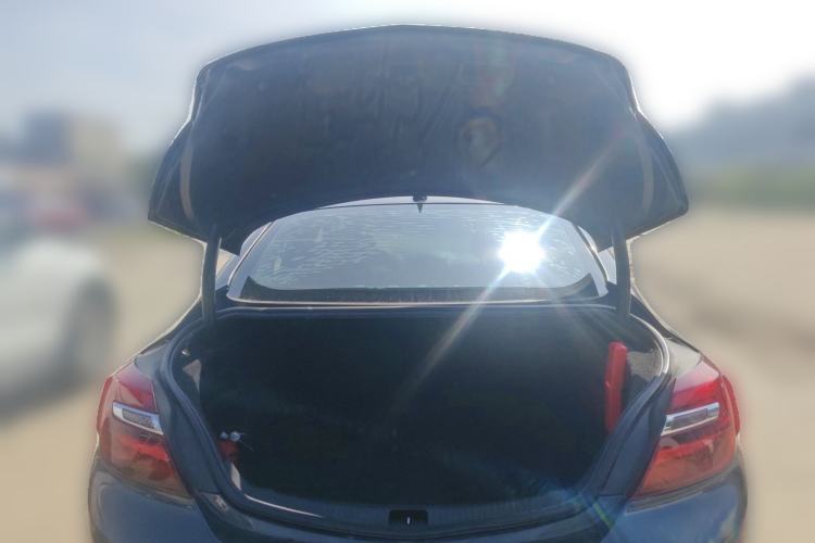 Used Buick Regal 2014 1.6T Fashionable Tech Edition Trunk