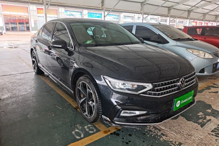 Used Volkswagen Magotan 2023 2 Million Units Commemorative Edition 330TSI DSG Luxury Version