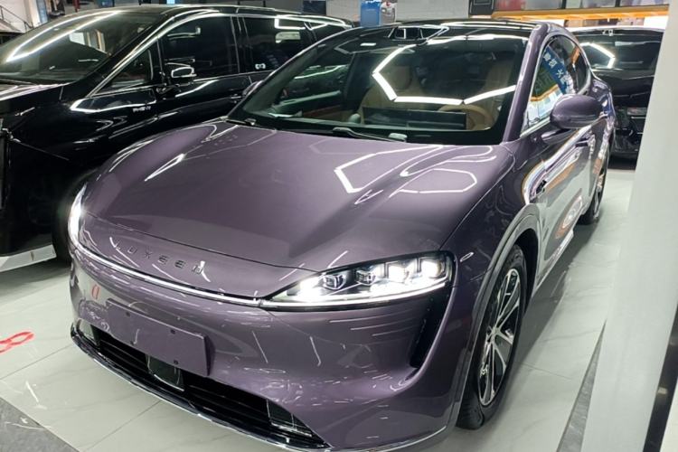 Used Hima Luxeed R7 2024 All-Electric 736 km Ultra