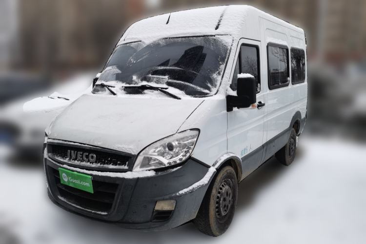 Used Iveco Power Daily 2017 2.5T Classic A32 Mid-Roof 6-7 Seater Bus 47Z5