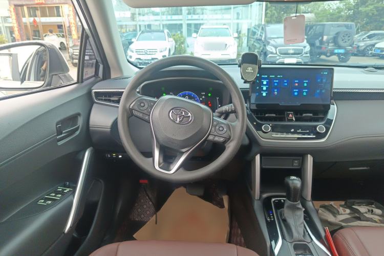 Used Toyota FRONTLANDER 2024 2.0L CVT Leading Edition
