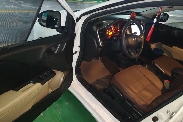 Used Honda City 2015 1.5L CVT Comfort Version Driver Seat