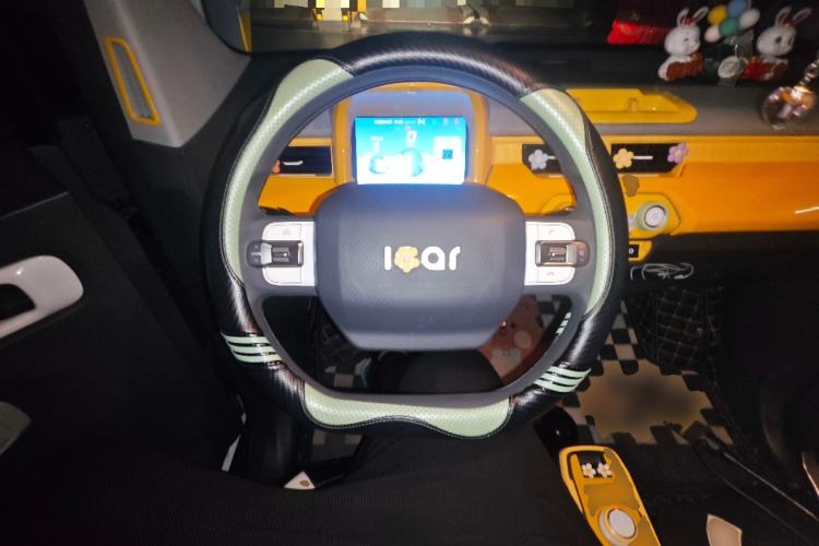 Used Chery QQ Ice Cream 2022 170km Sundae Phosphate Lithium-Ion Steering Wheel