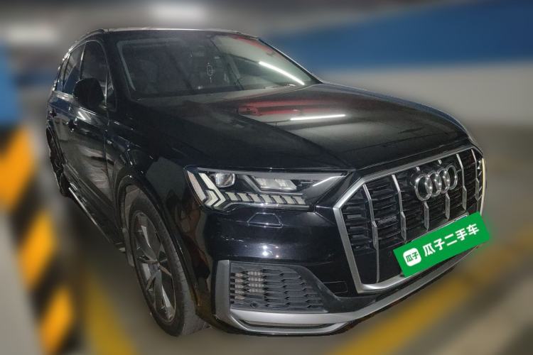 Used Audi Q7 2020 55 TFSI quattro S line sports model Front Right 45 Deg